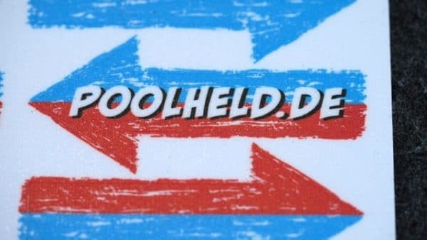 Markierungspfeile: "Poolheld und TomTuT" – Bild 14